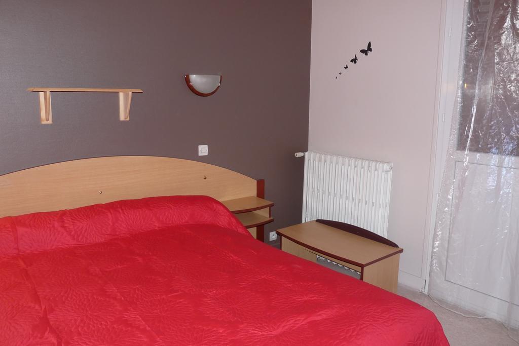 Les Chambres De La Gare Noyers-sur-Cher Quarto foto